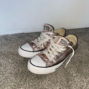 Converse Shimmering Silver Low-Tops